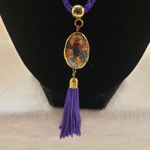 Beautiful Vintage Butterfly and Flower Cloisonne Pendant Necklace - Picture 1 of 5